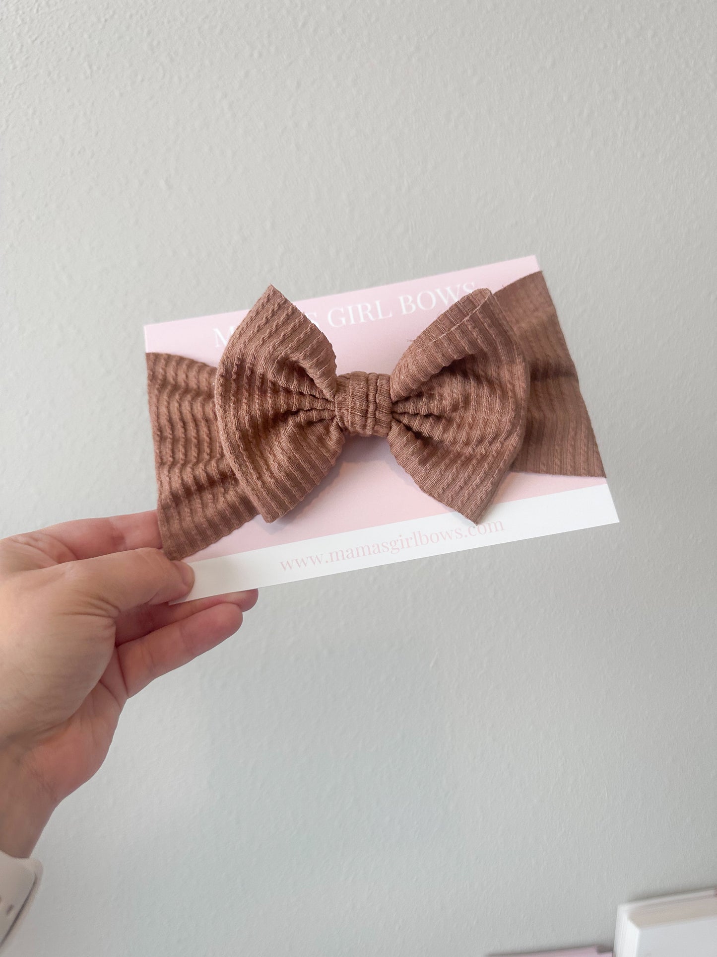 Mocha Solid Waved Rib