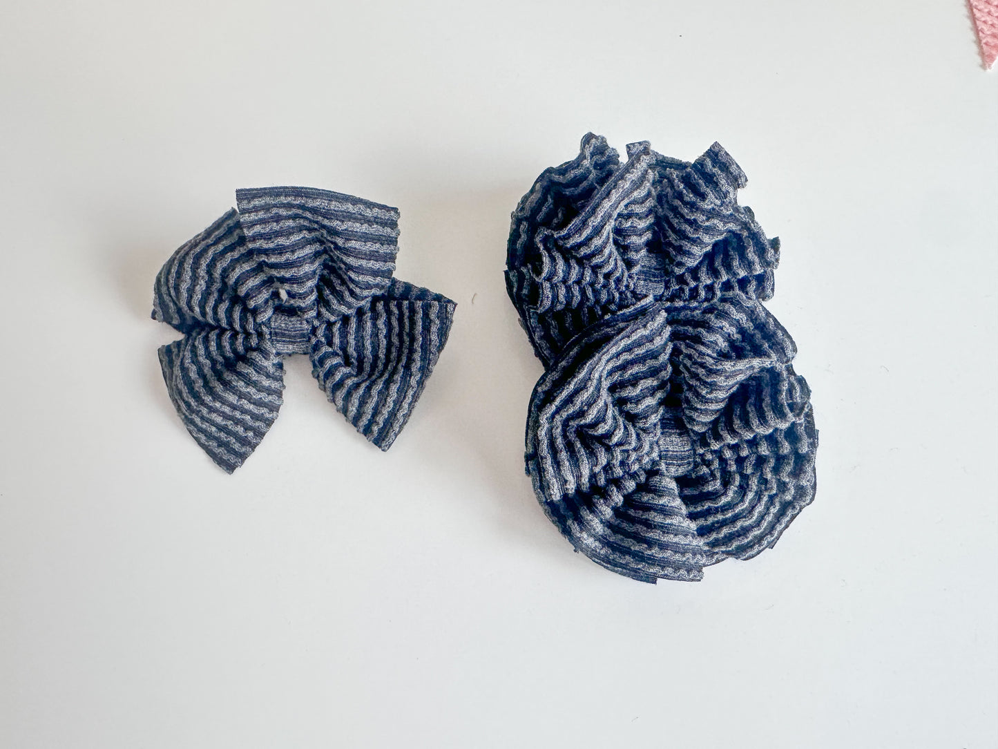 Black Solid Waved Rib