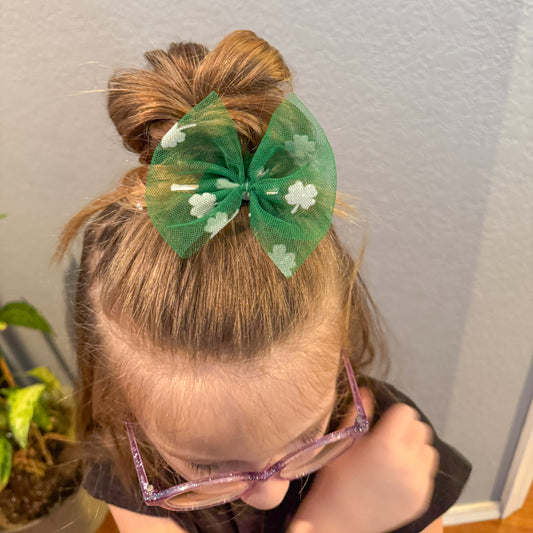 Green Clover Mesh St. Patrick's Day Hair Bow