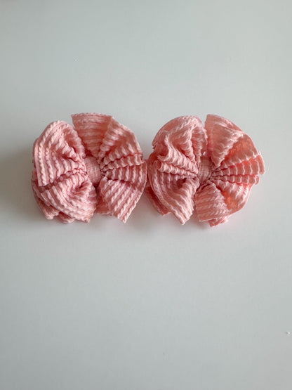Peachy Solid Waved Rib