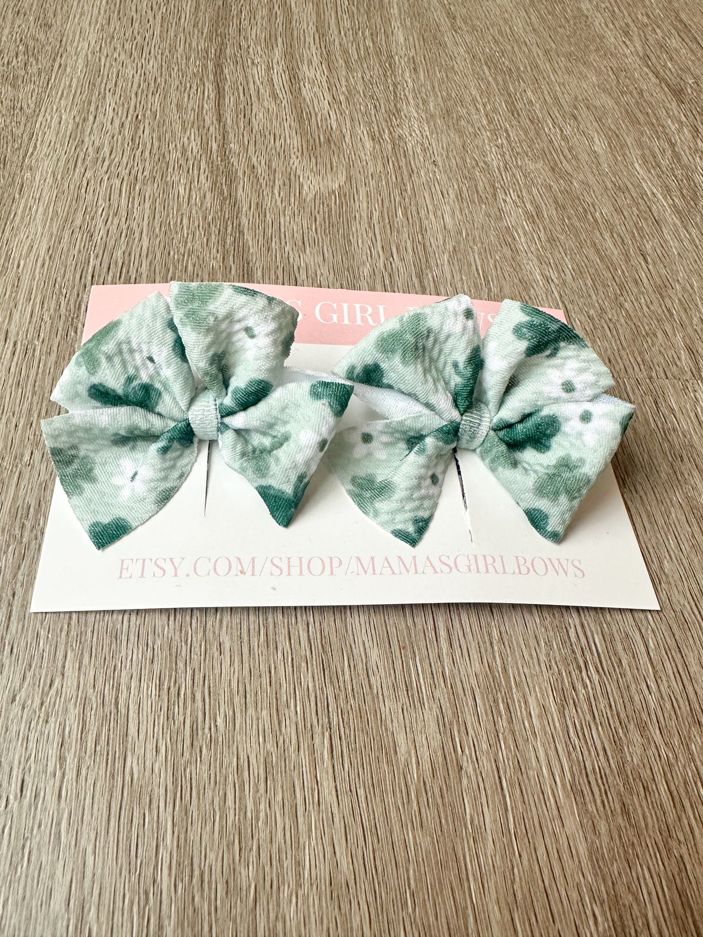 Shamrock Daisy St. Patrick's Day Hair Bows